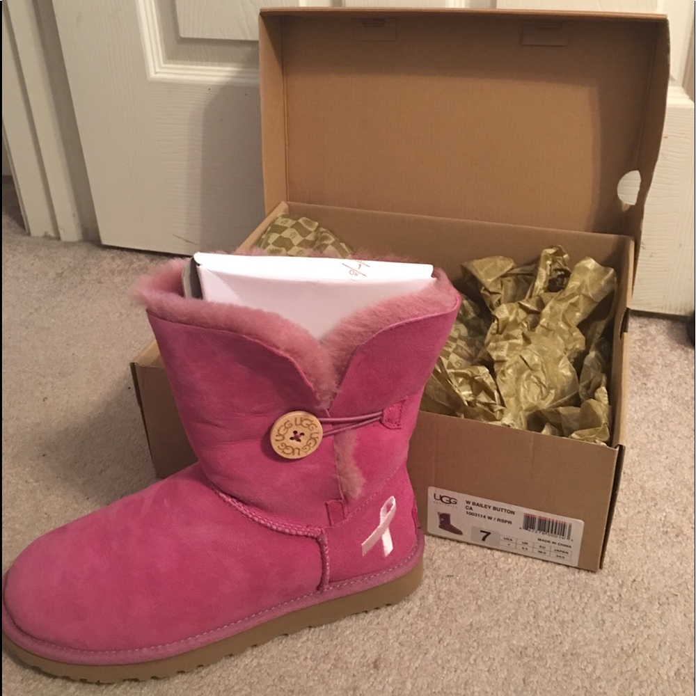Breast cancer bailey button uggs